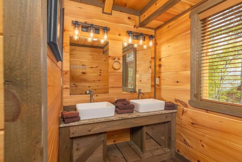 The Appalachian - Your Pigeon Forge Dream Cabin 세비어빌 외부 사진