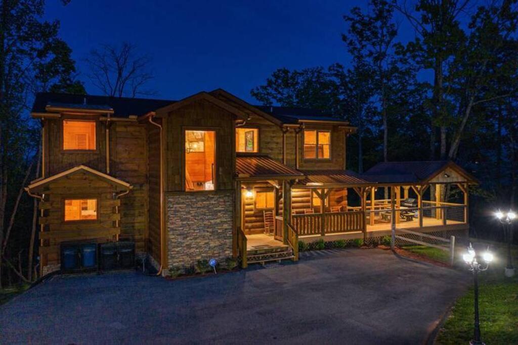 The Appalachian - Your Pigeon Forge Dream Cabin 세비어빌 외부 사진